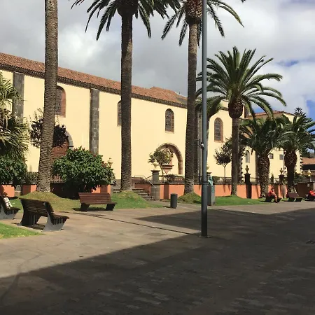 Casa Laguna Del Adelantado * サン・クリストバル・デ・ラ・ラグーナ
